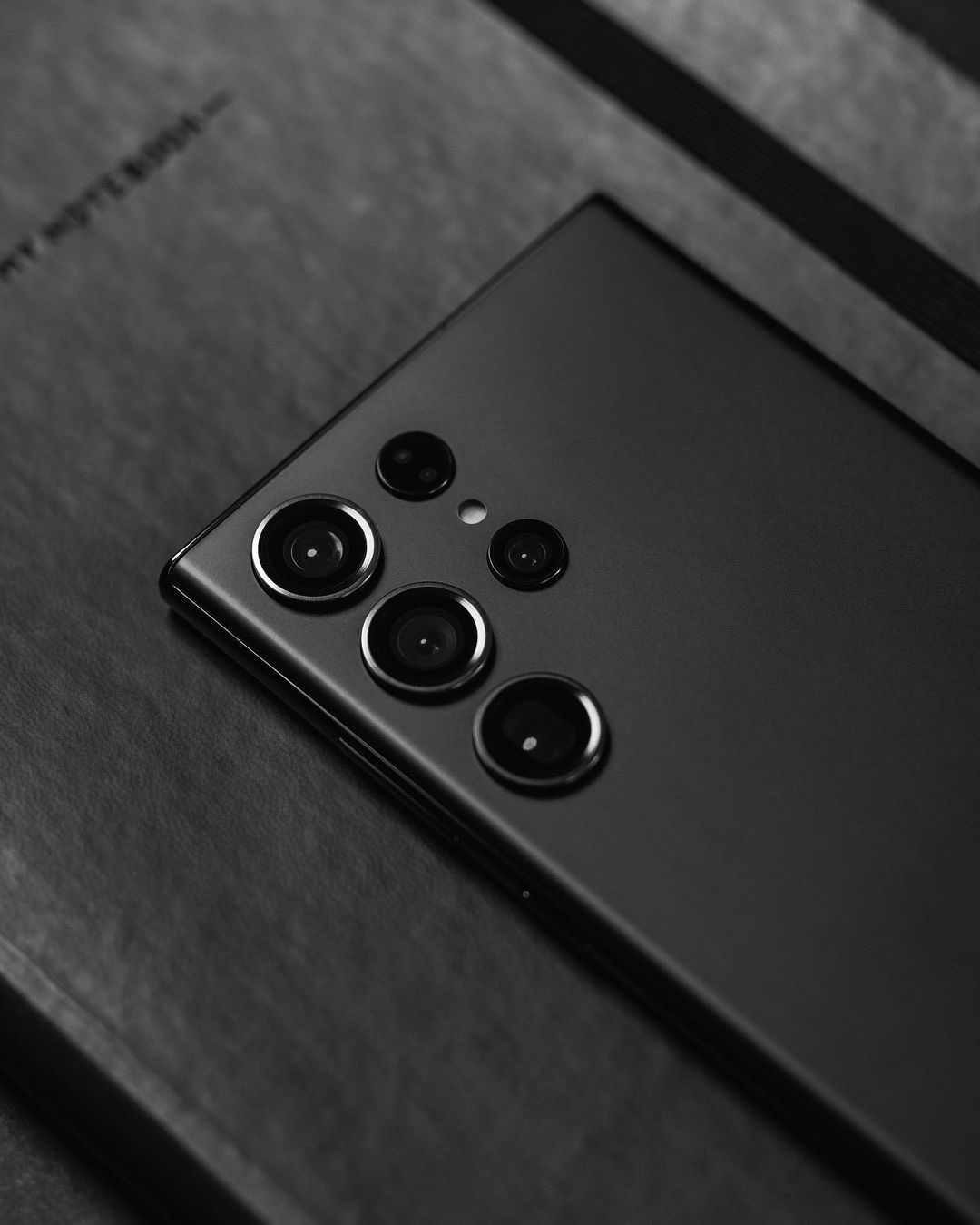 Samsung Galaxy S24 ultra - Image 4